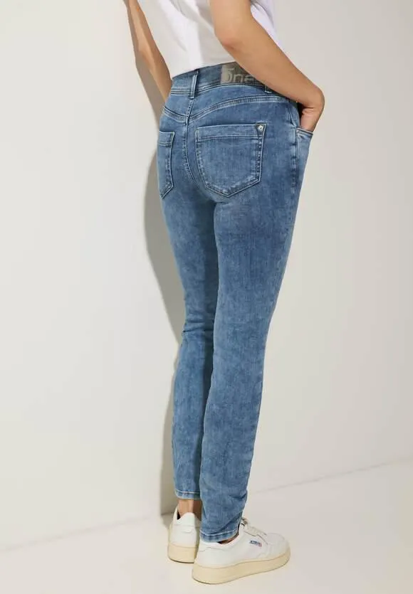 Slim fit jeans