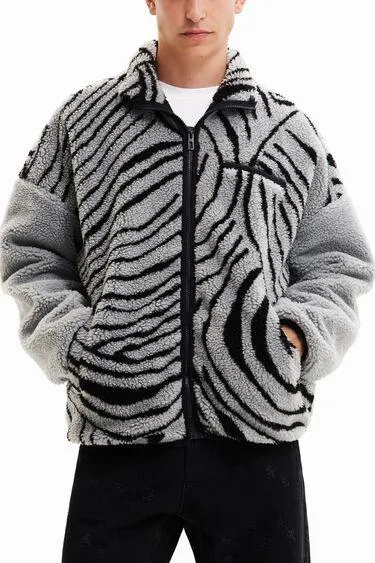 High-neck fleece jacket