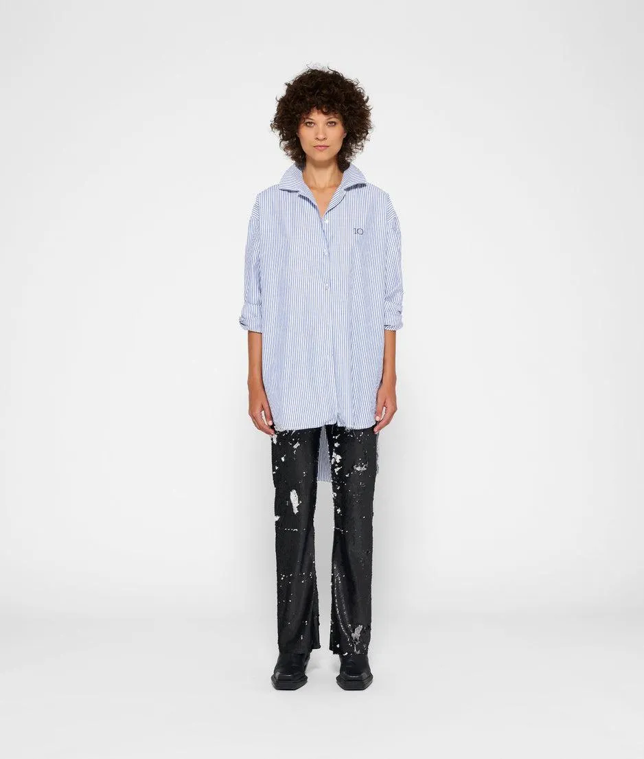 oversized shirt stripes
