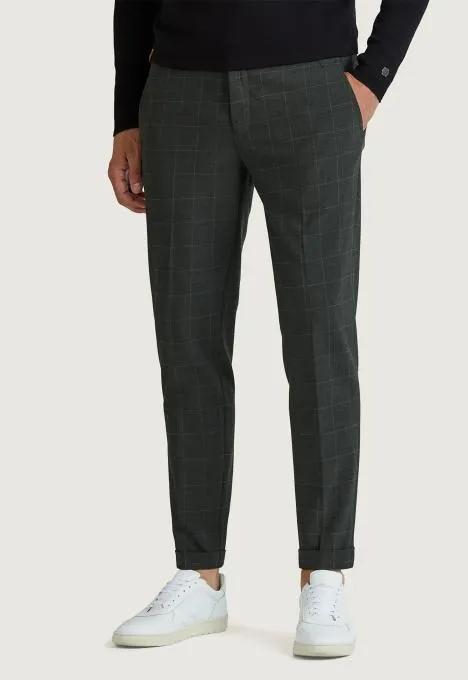 Refined Wood Check Chino