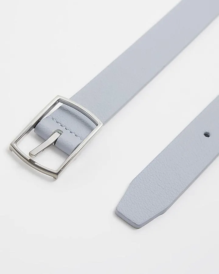 Blue pebble textured belt