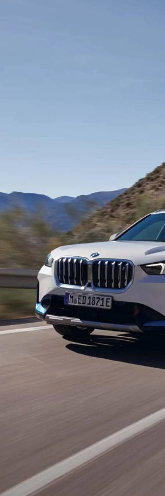 BMW folder - iX1 & X1 van 31 december tot 31 december 2023 - Folder pagina 62