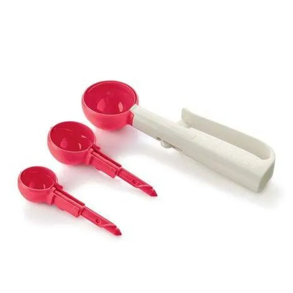 Tupperware Click & Scoop