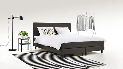 Box Ambra vlak met gestoffeerd matras