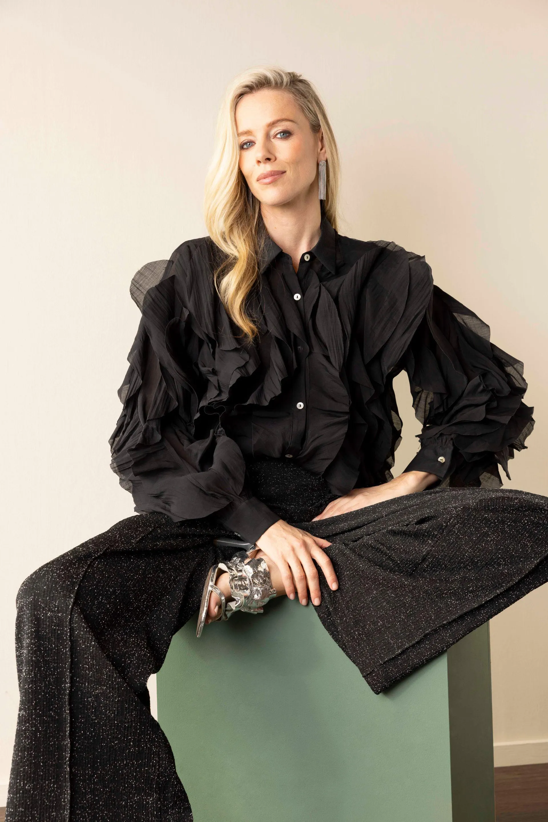 Zwarte blouse met ruches