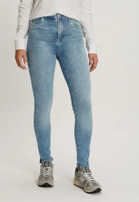 Doris Super Skinny Jeans