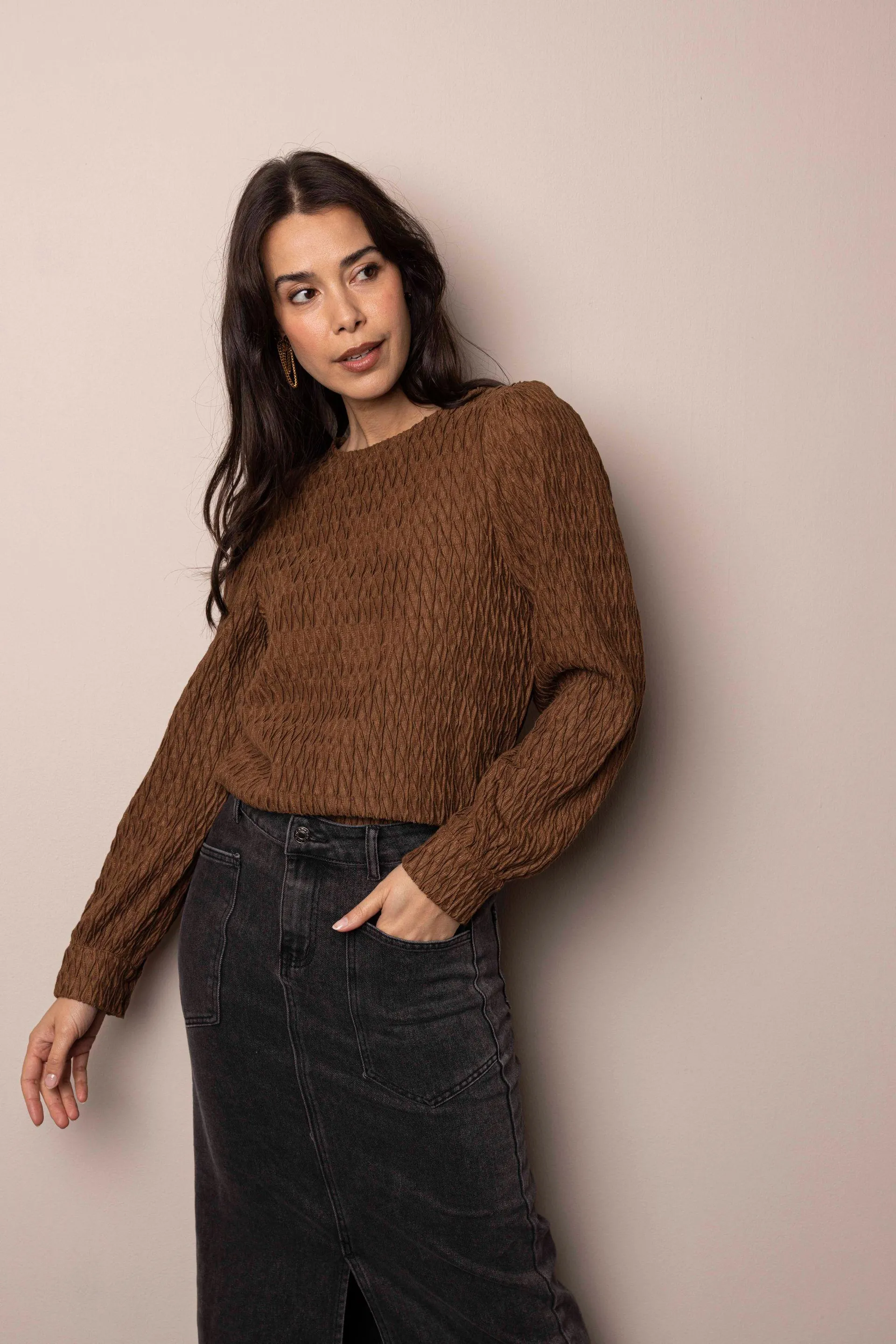 Bruin shirt met structuur