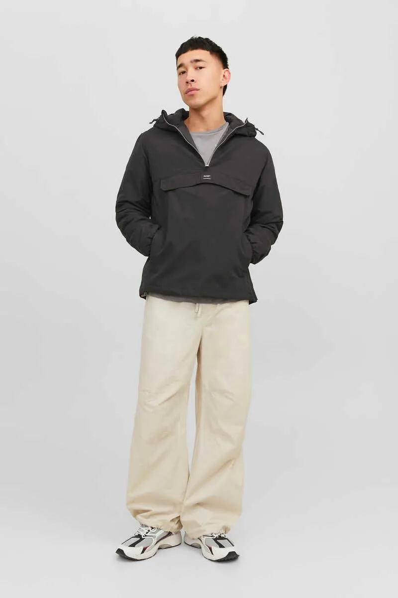 Chaqueta anorak con capucha