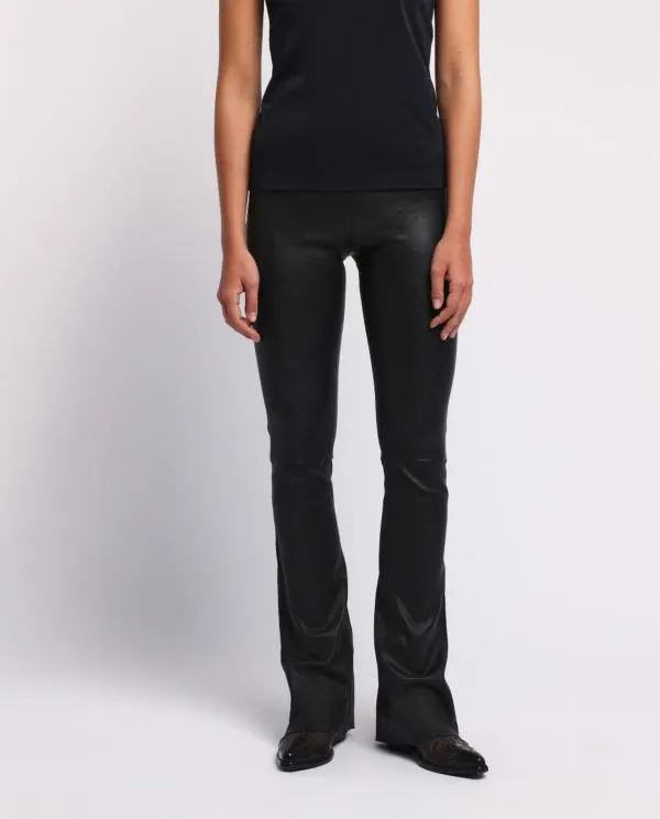 Flared broek in stretch leer