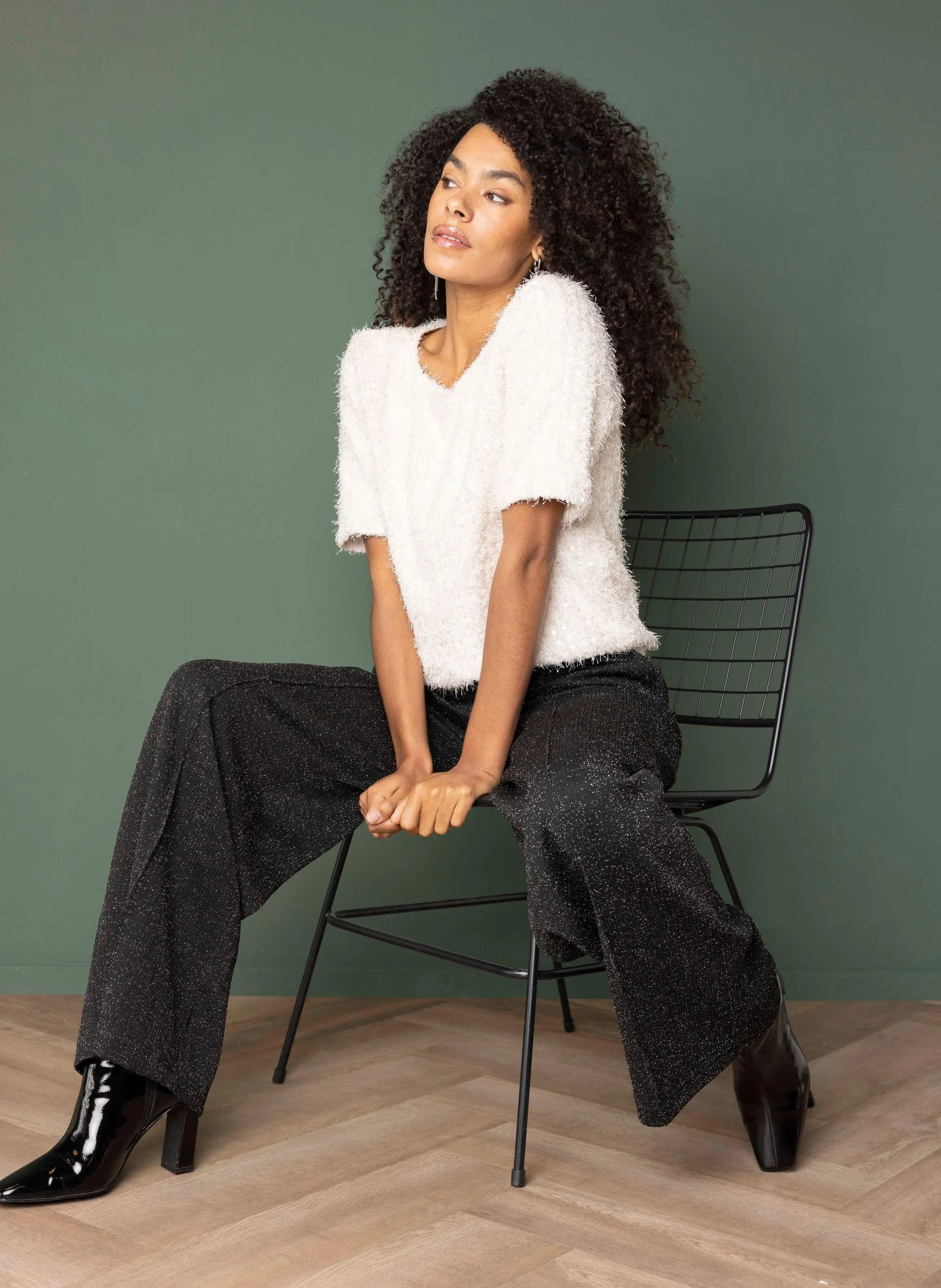 Off-white pailletten top