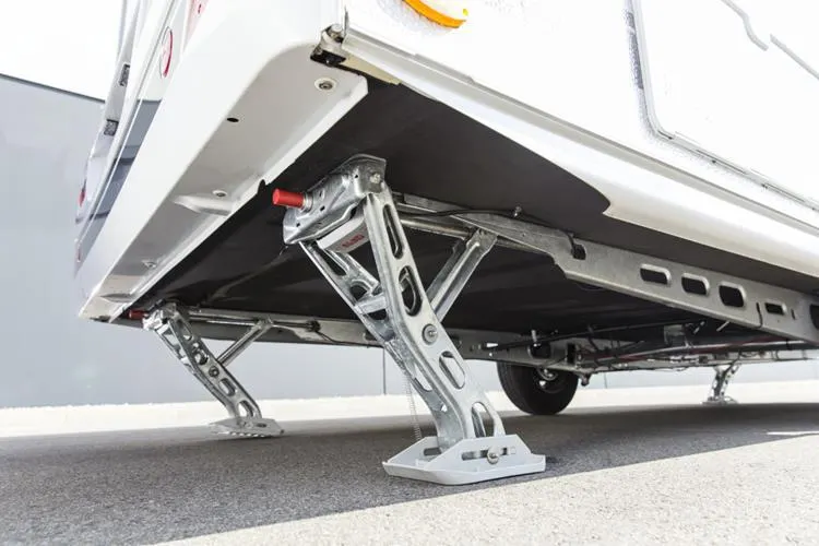 AL-KO Up 4 automatische uitdraaisteunen | inclusief montage