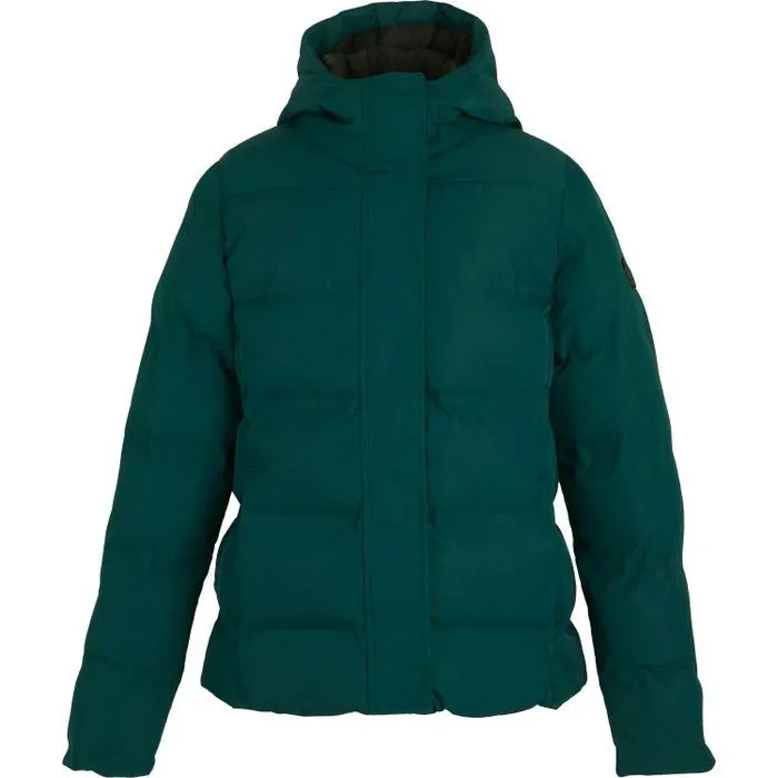 Entrusted outdoor jack dames dark sea