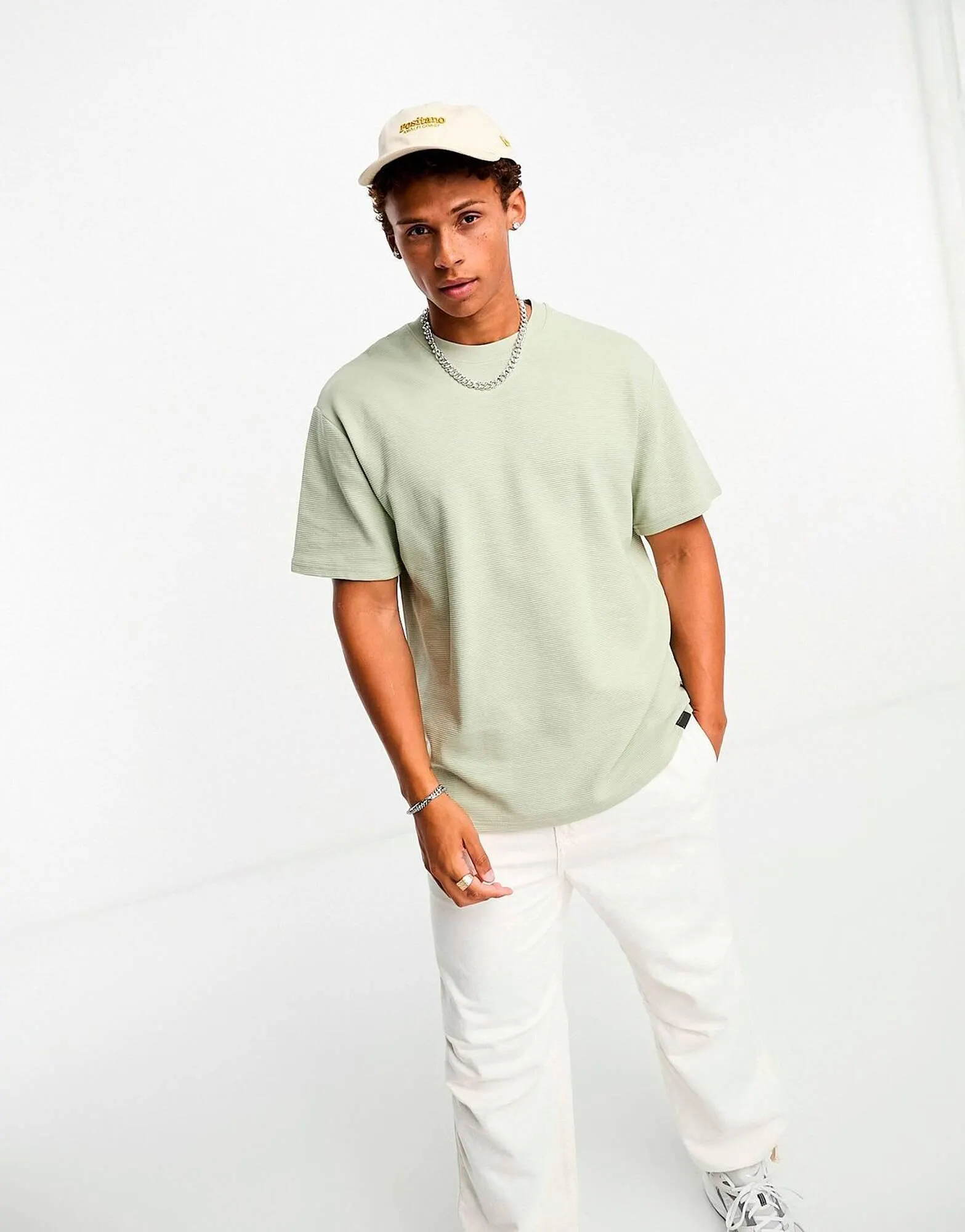 ASOS folder van 20 oktober tot 1 december 2023 - Folder pagina 10