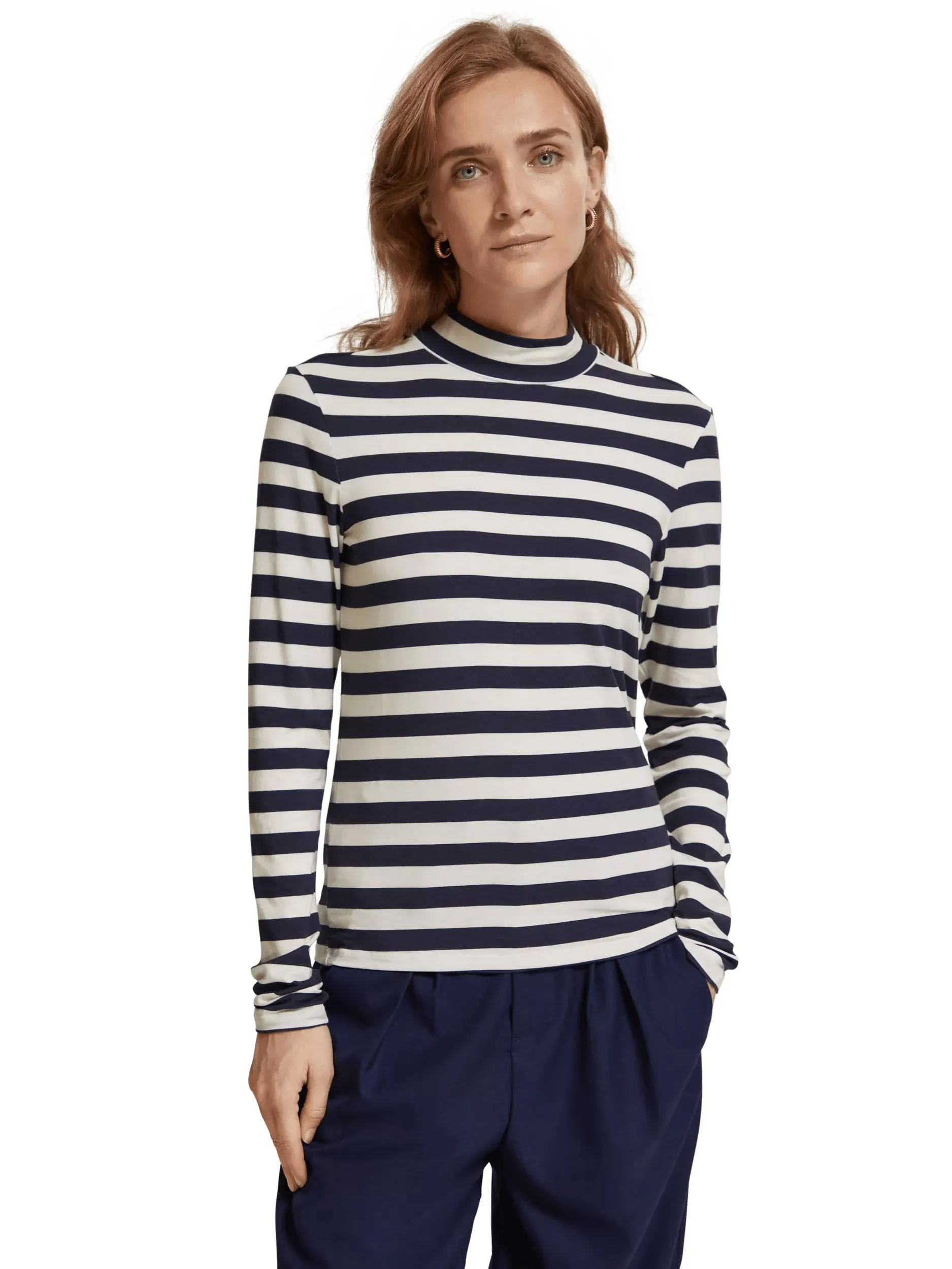 Printed long-sleeved mock neck top