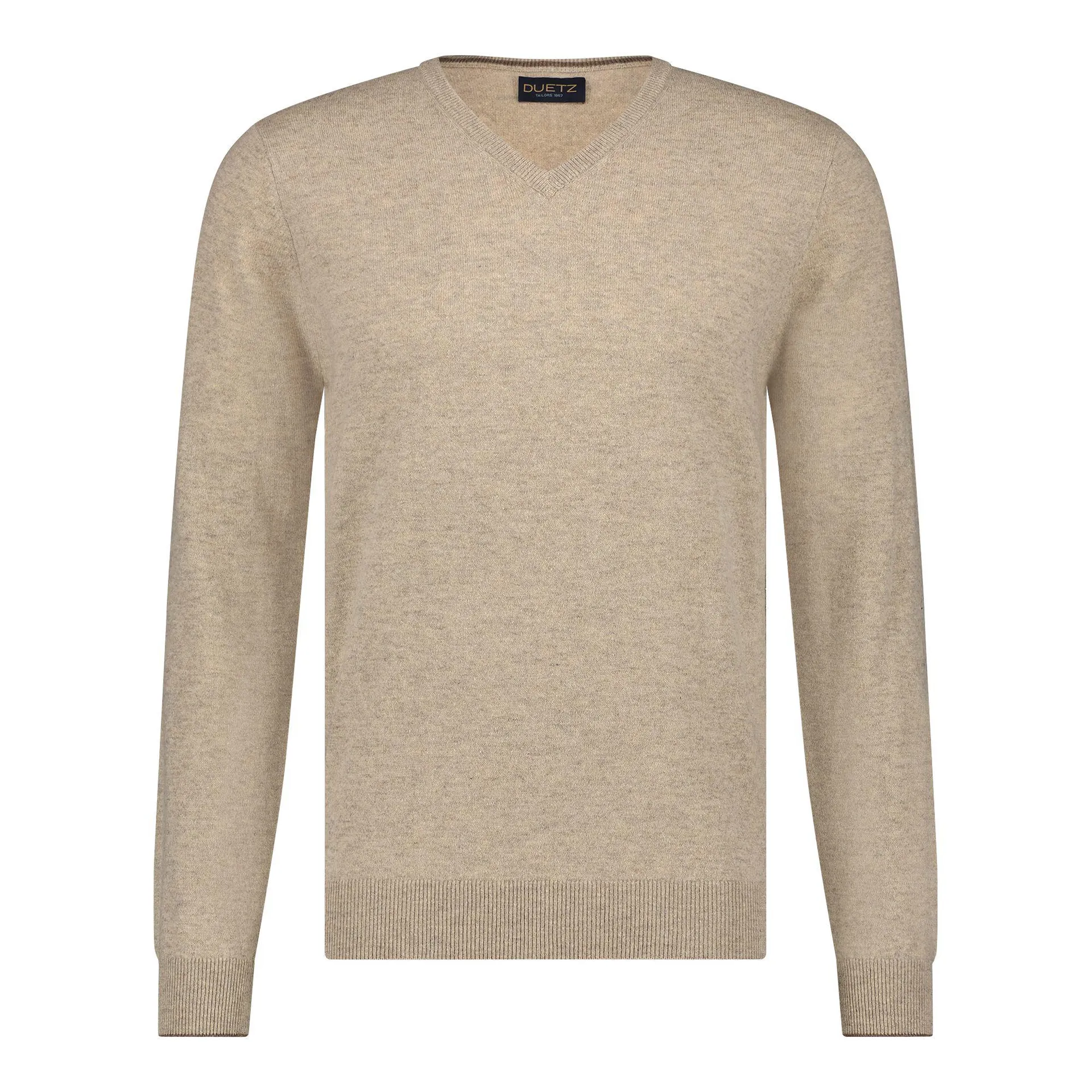 v-halstrui in 100% superfine lambswool