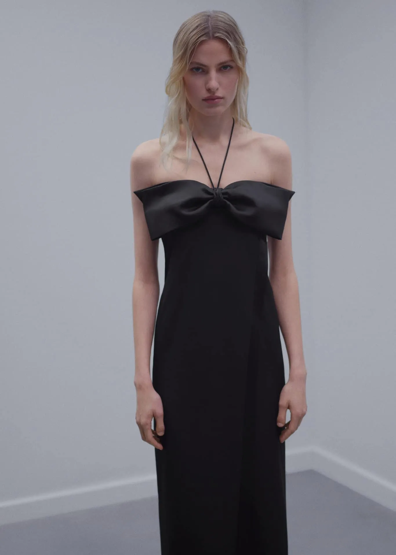 Vestito incrociato scollo fiocco