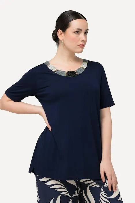 T-shirt, borduursel met kraaltjes, A-lijn, ronde hals, korte mouwen