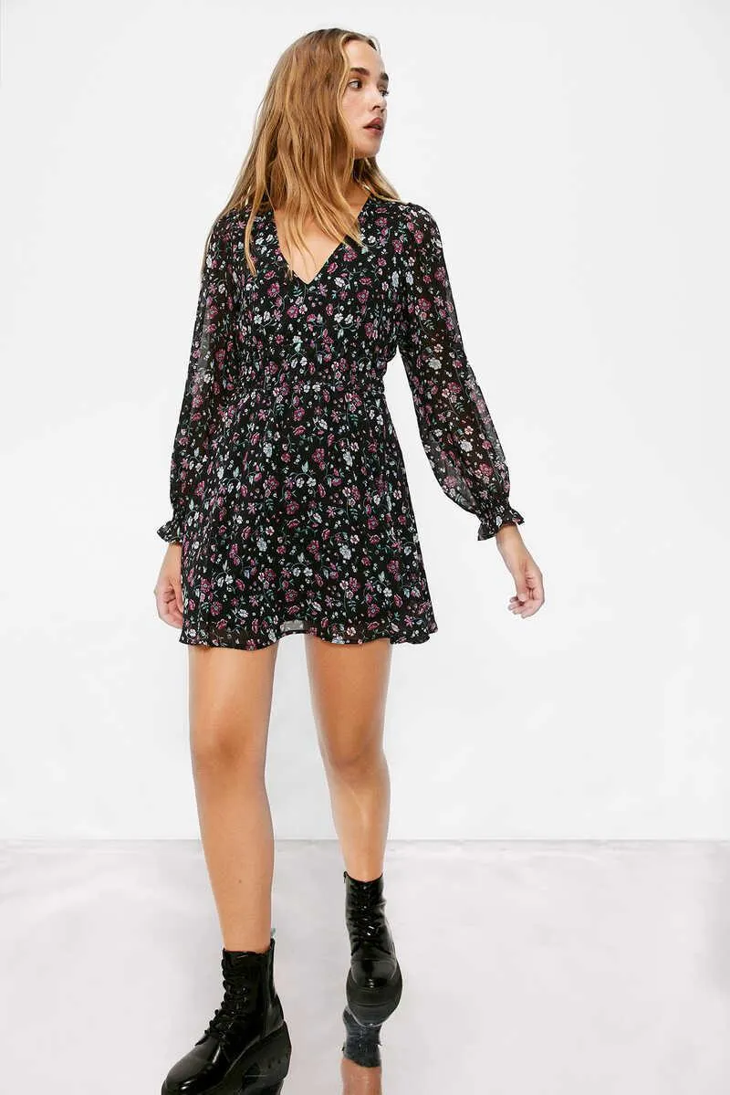 Vestido Corto Flores Lurex