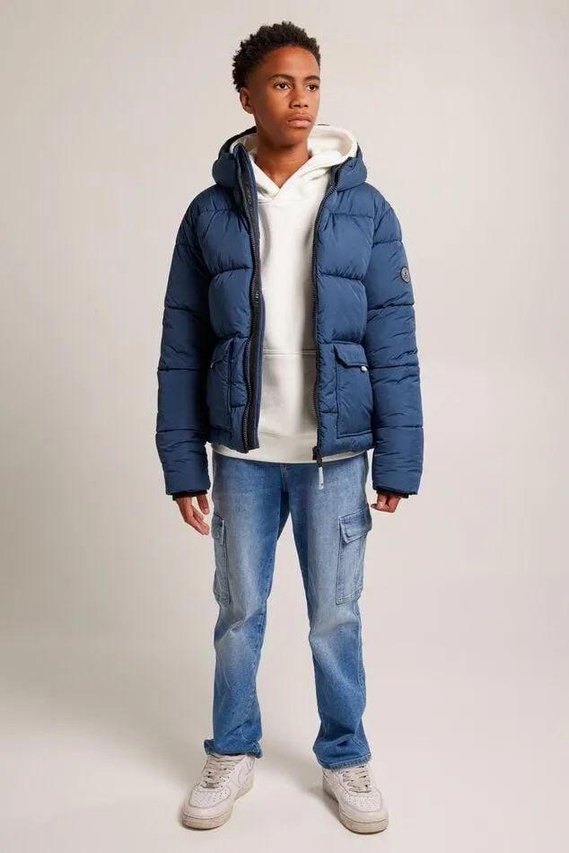 Gevoerde jas met capuchon, rits- en drukknoop sluiting