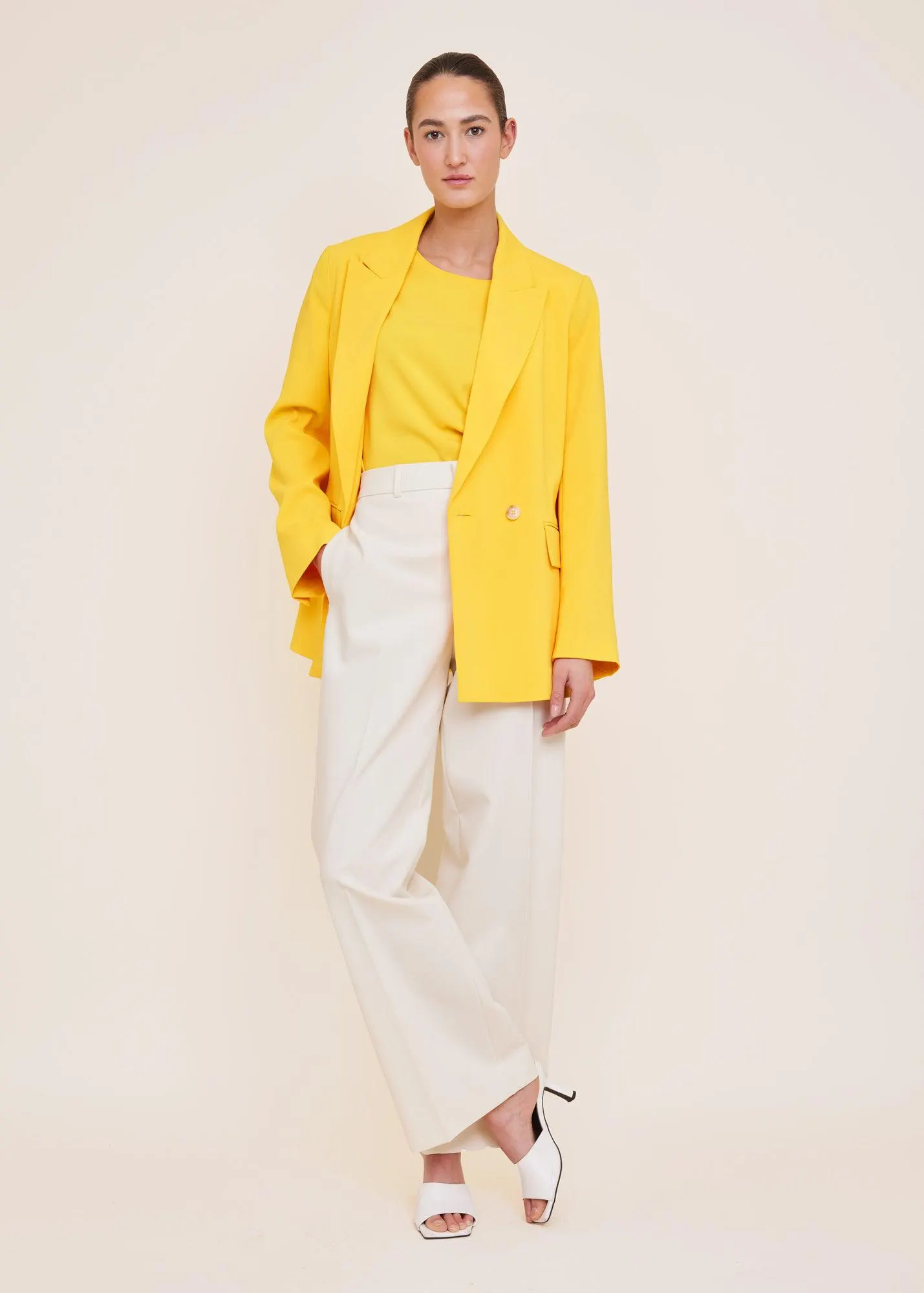 Crêpe colbert double breasted