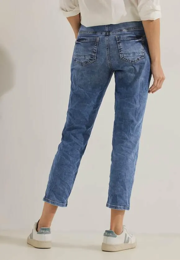 Casual fit jeans