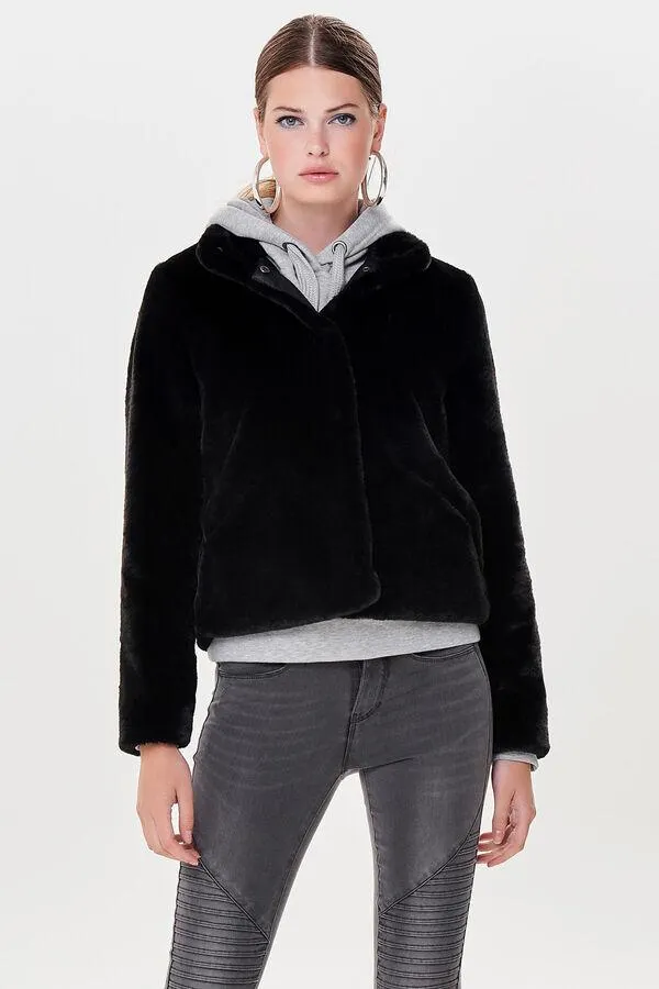 Chaqueta de pelo sintético