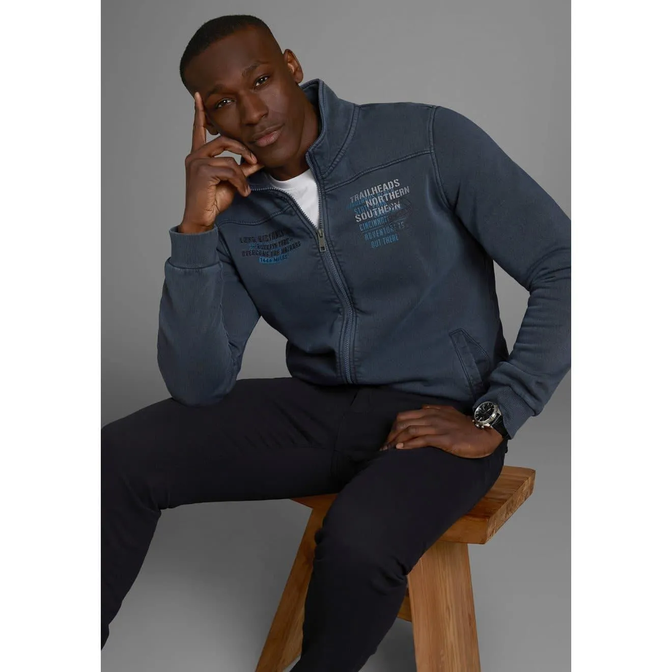 Man's World Sweatvest met print en borduursel