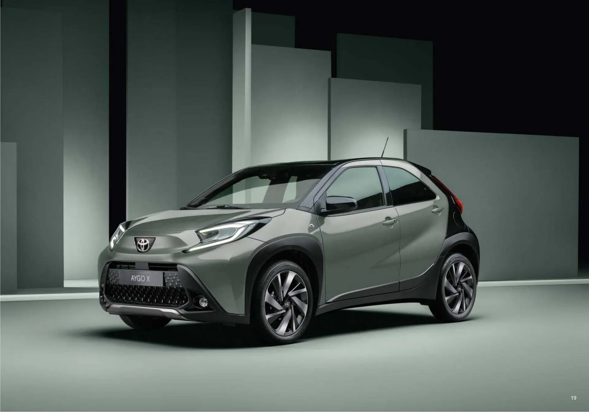 Toyota folder van 29 augustus tot 27 september 2025 - Folder pagina 19