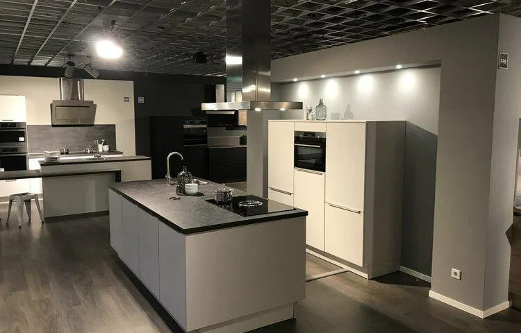 Showroom sale THALYZ-259 Zoetermeer