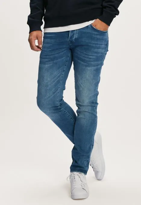 Porter Slim Tapered Jeans