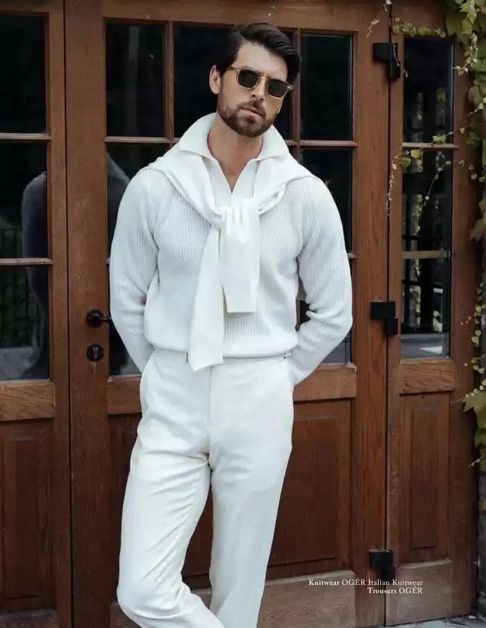 The lexury menswear destination van 17 oktober tot 31 december 2024 - Folder pagina 54