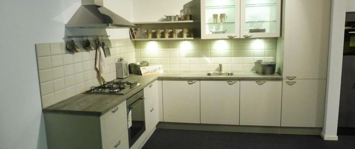 Showroom sale SHELBY-421 Zoetermeer