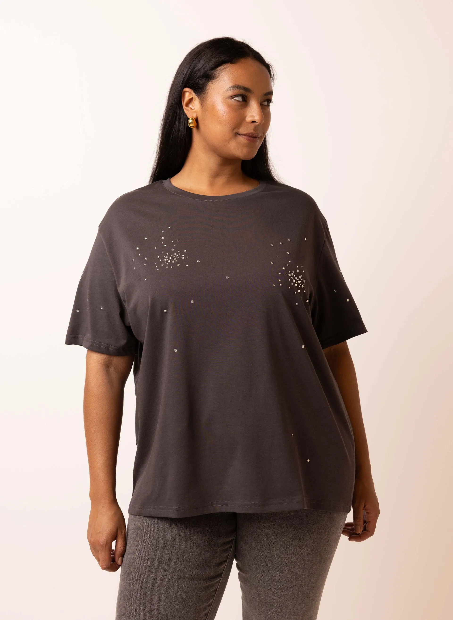 Grijs shirt met strass steentjes
