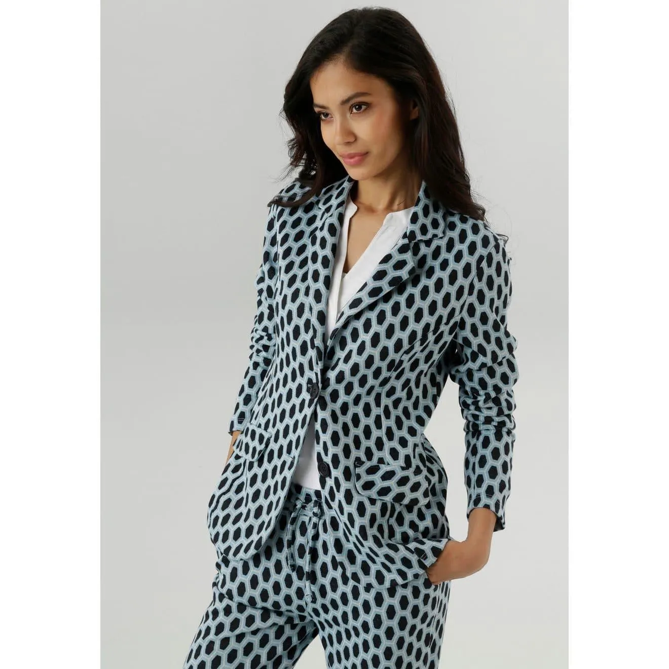 Aniston SELECTED Jerseyblazer met allover-patroon in geometrische honingraatlook - nieuwe collectie