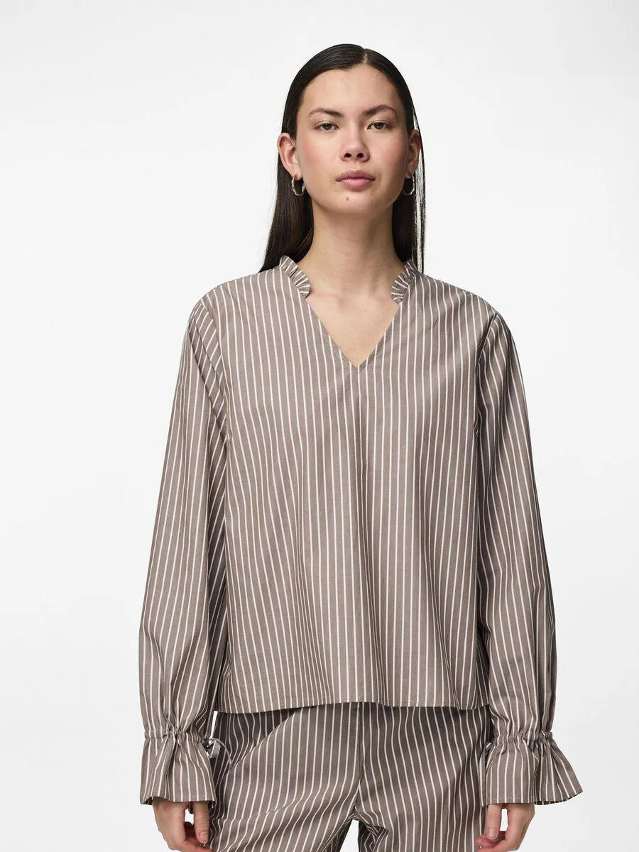 PCPENNY TOP MET LANGE MOUWEN