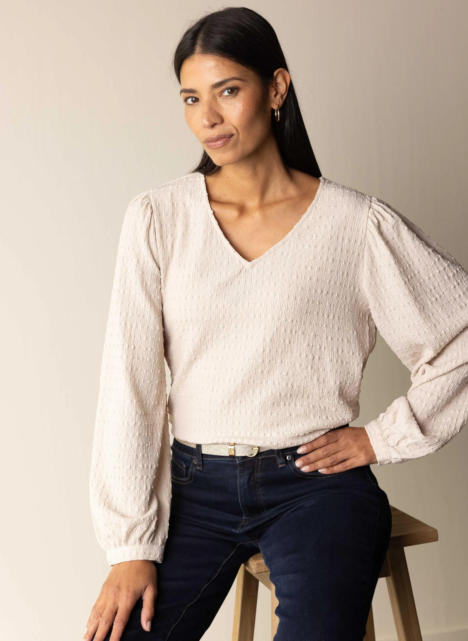 Zandkleurig shirt met structuur