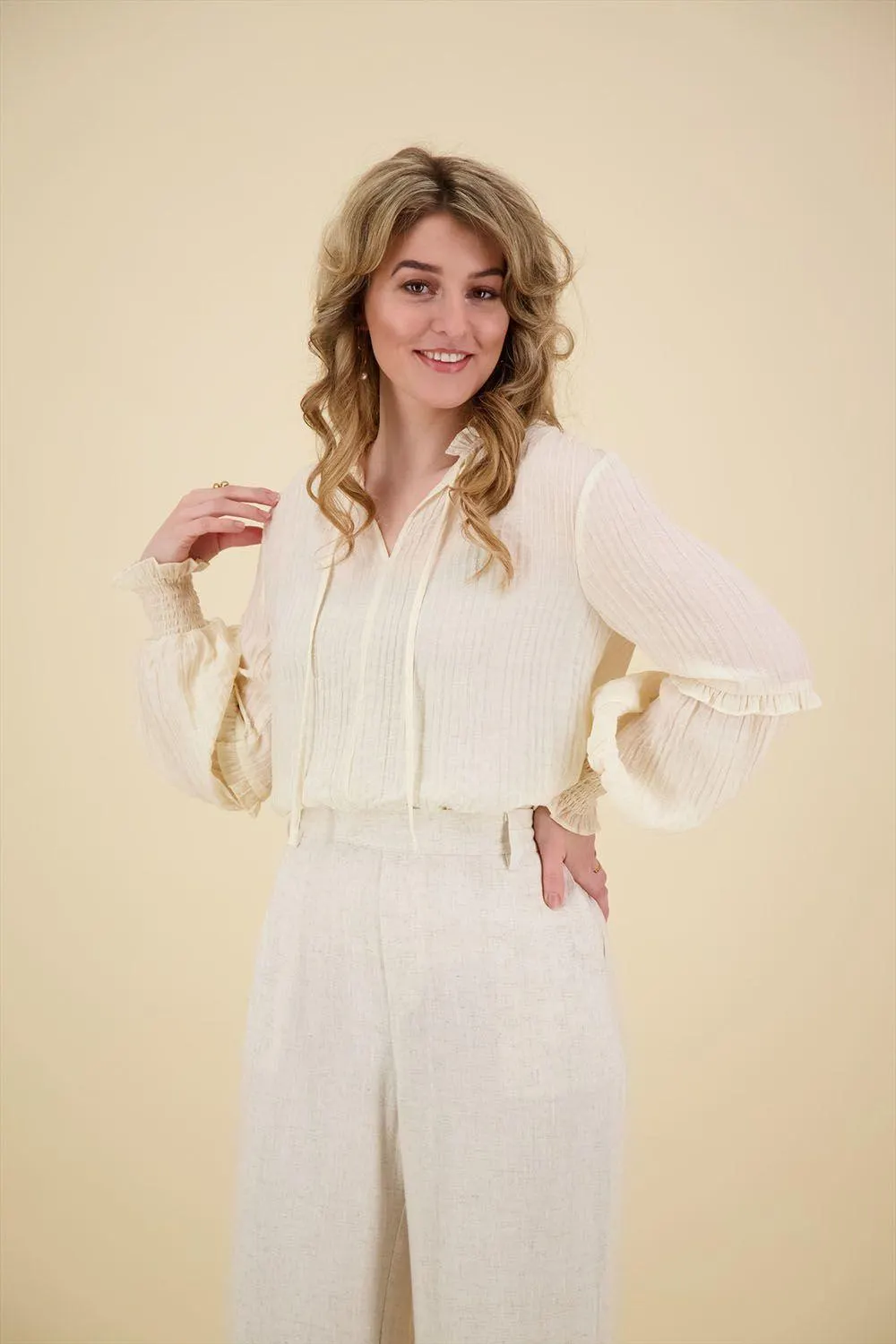 Blouse Beige