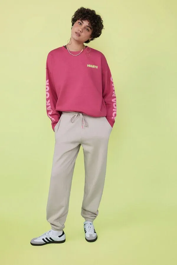 Pantalón largo jogger felpa gris claro