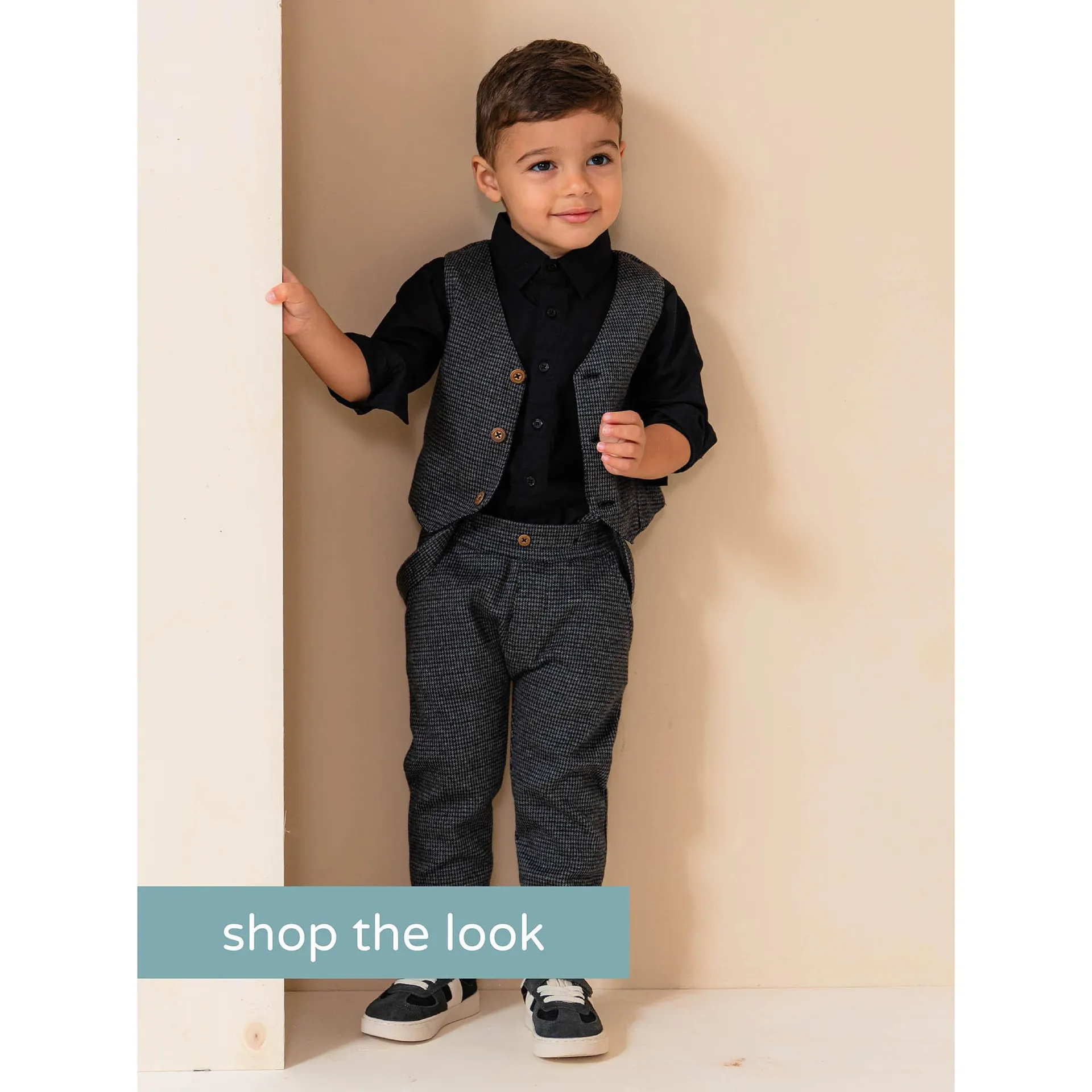 Vest, shirt, broek & schoenen