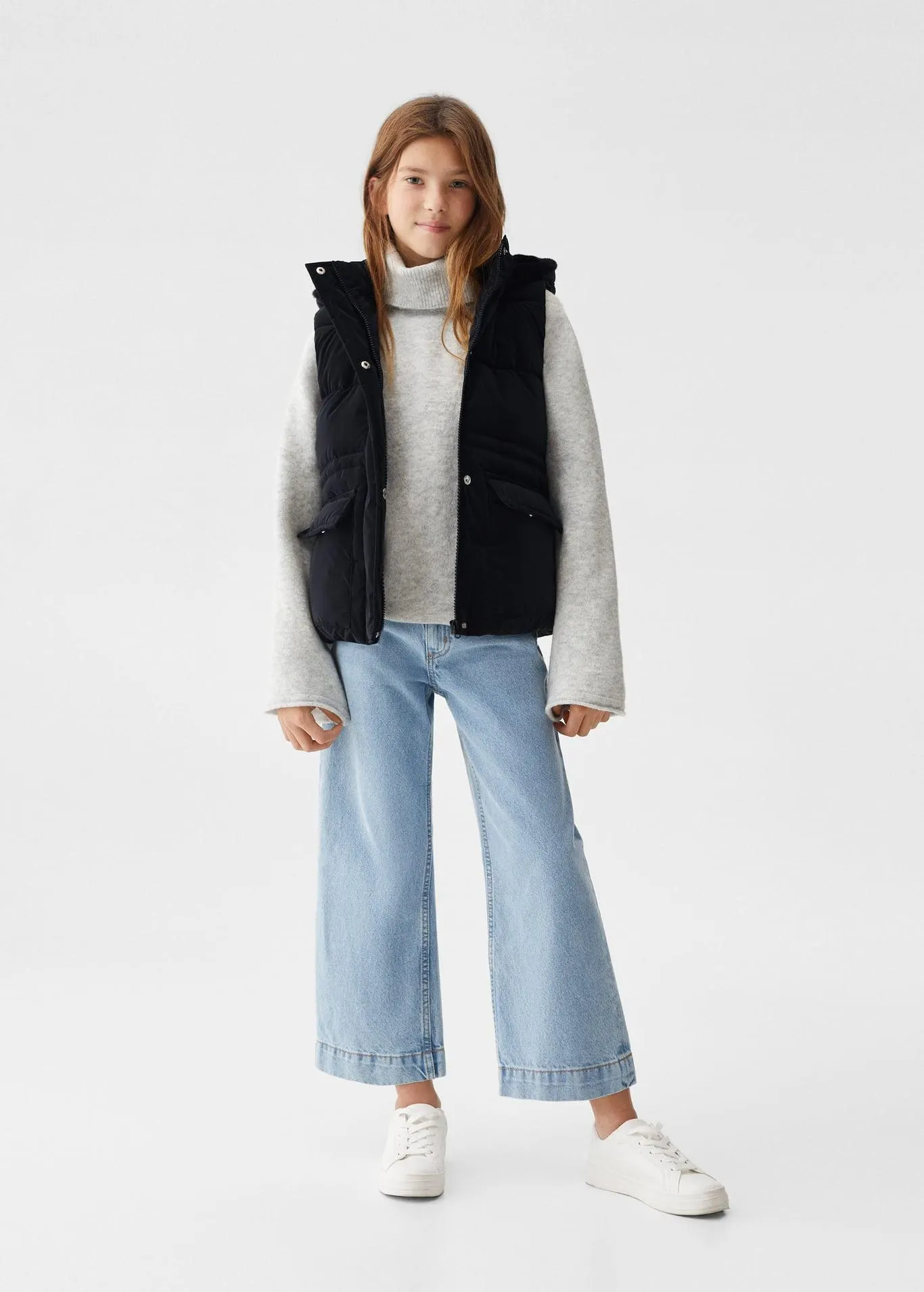 Bodywarmer met capuchon en imitatiebont