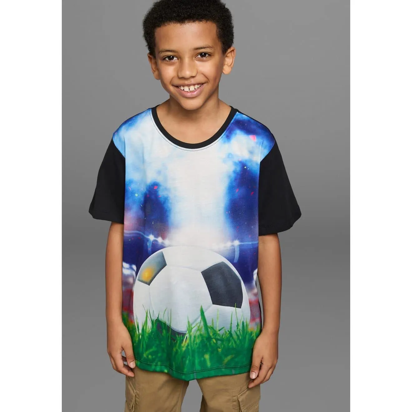 KIDSWORLD T-shirt Met coole VOETBAL-print Korte mouwen, basic pasvorm, met trendy print, ronde hals