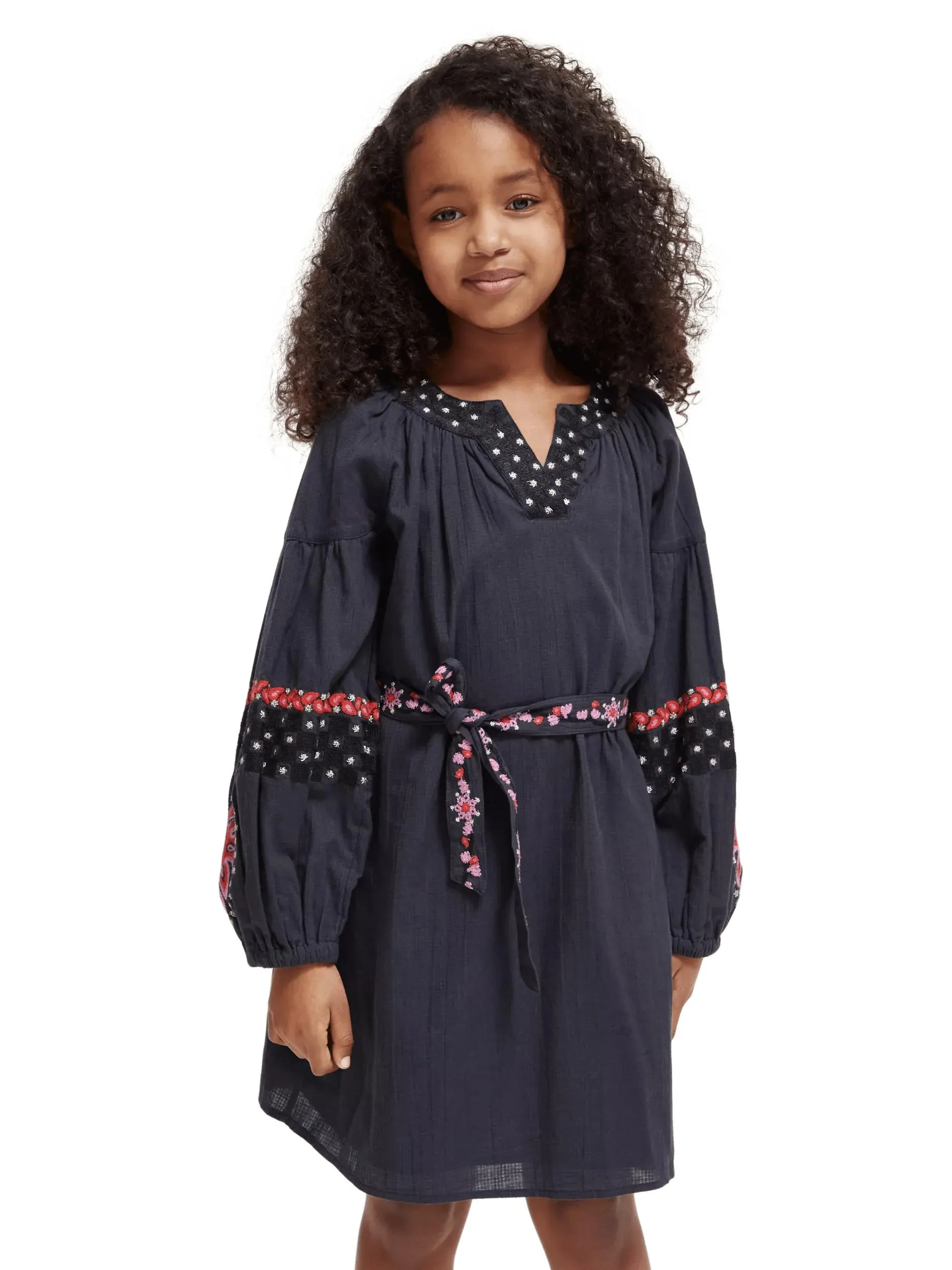 Long-sleeved embroidered dress
