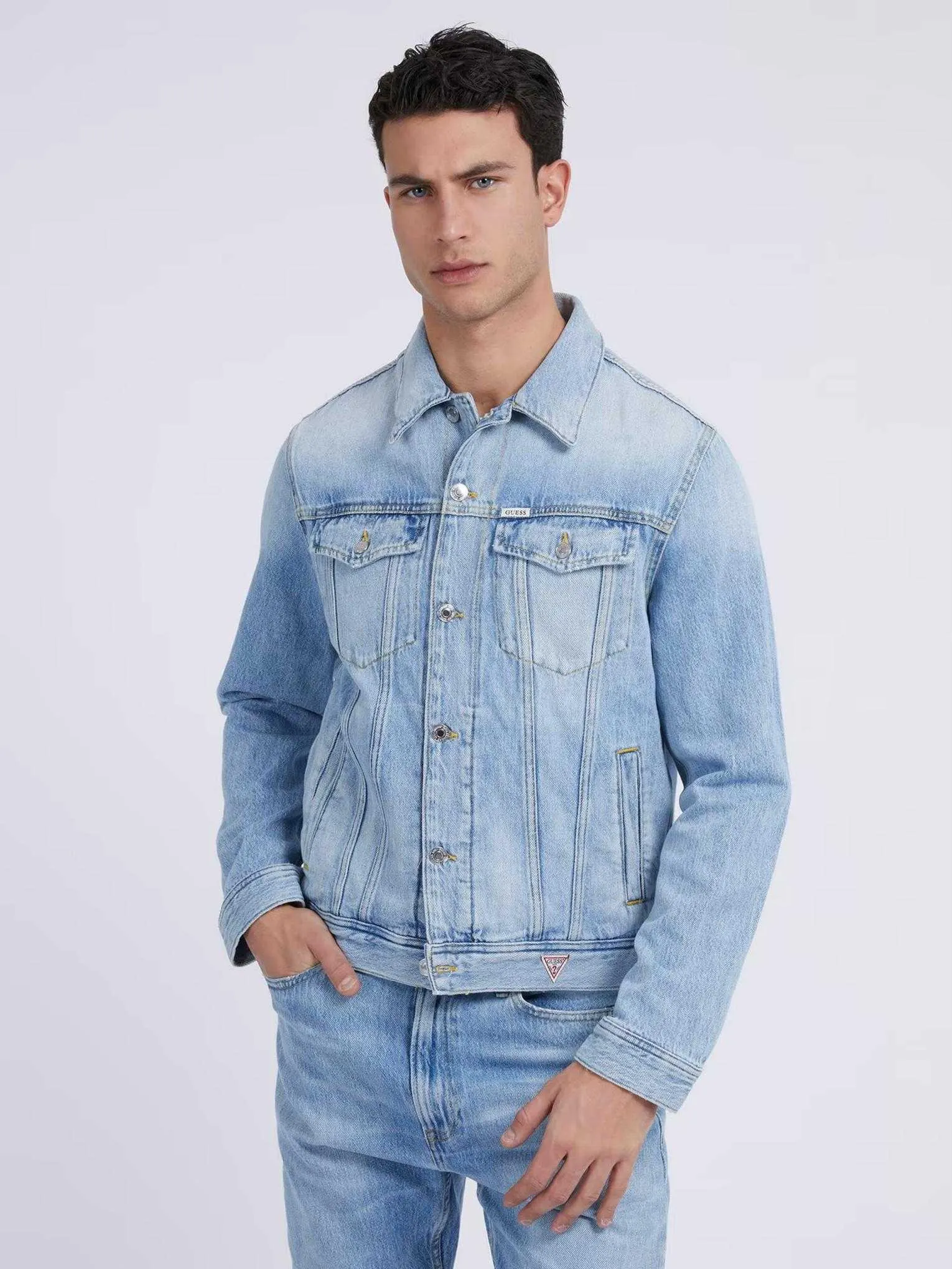 Guess Folder van 18 juli tot 30 september 2023 - Folder pagina 11