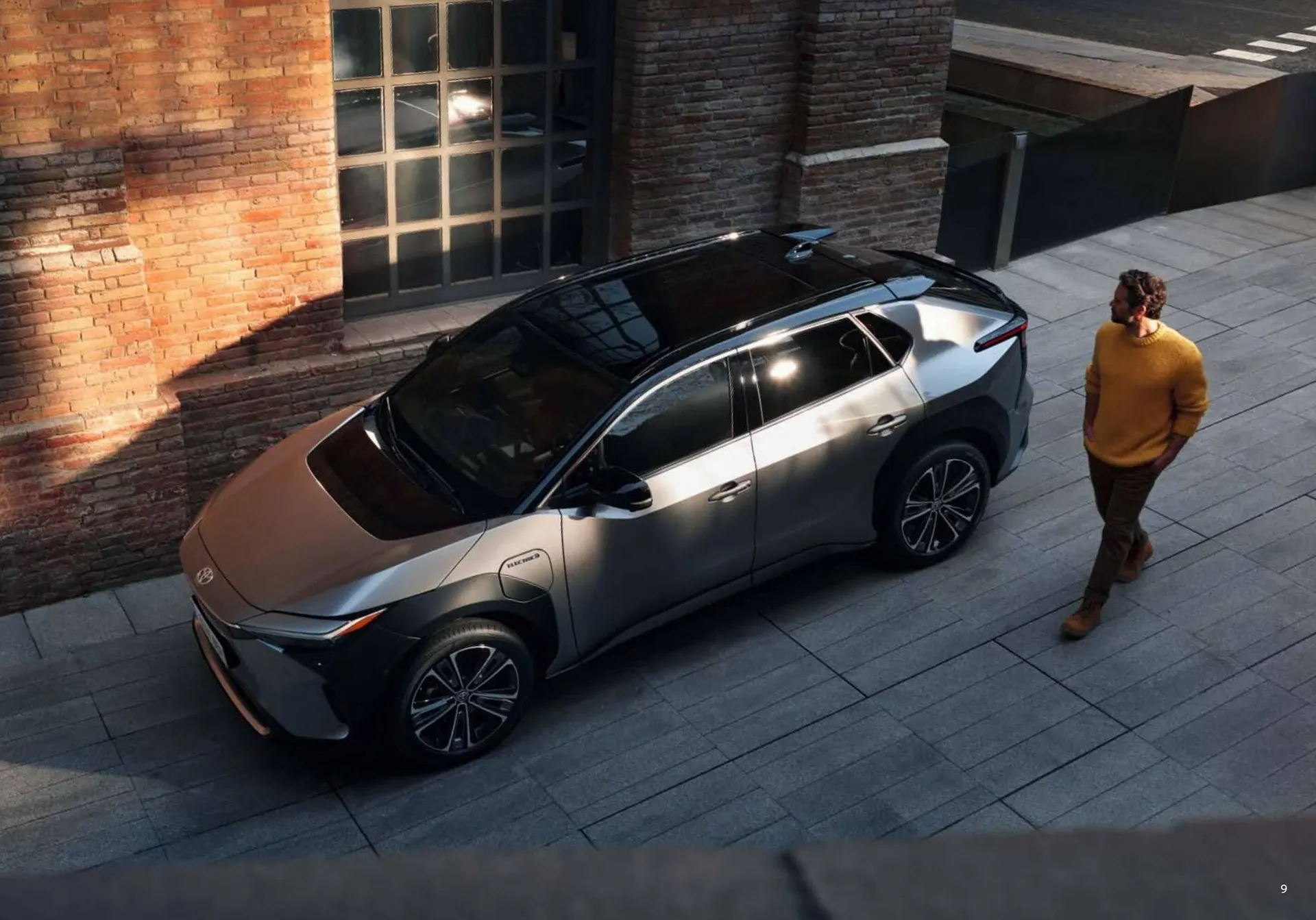 Toyota bZ4X folder van 8 januari tot 8 januari 2024 - Folder pagina 9