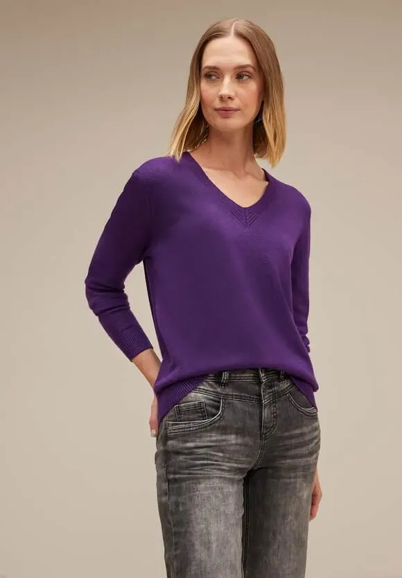 Trui met V-hals