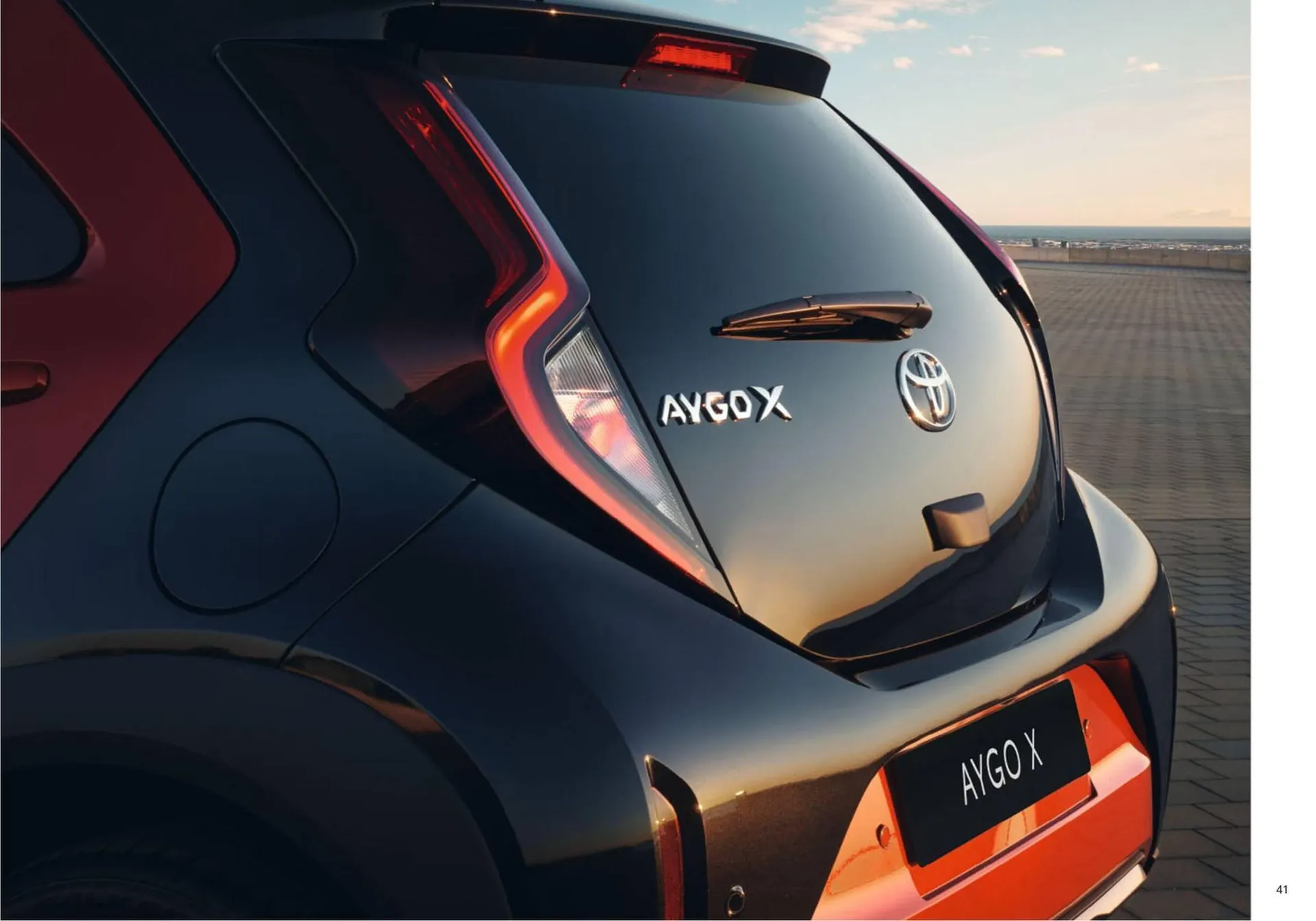 Toyota folder van 2 februari tot 31 december 2024 - Folder pagina 41