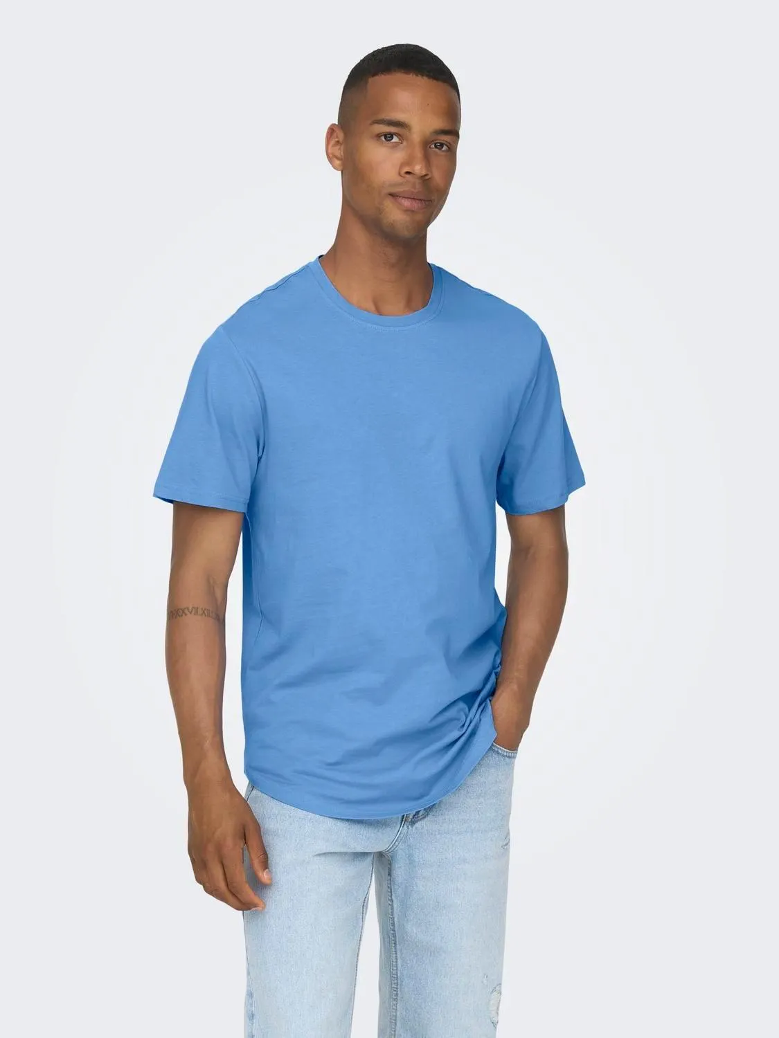 Camisetas Corte long line Cuello redondo