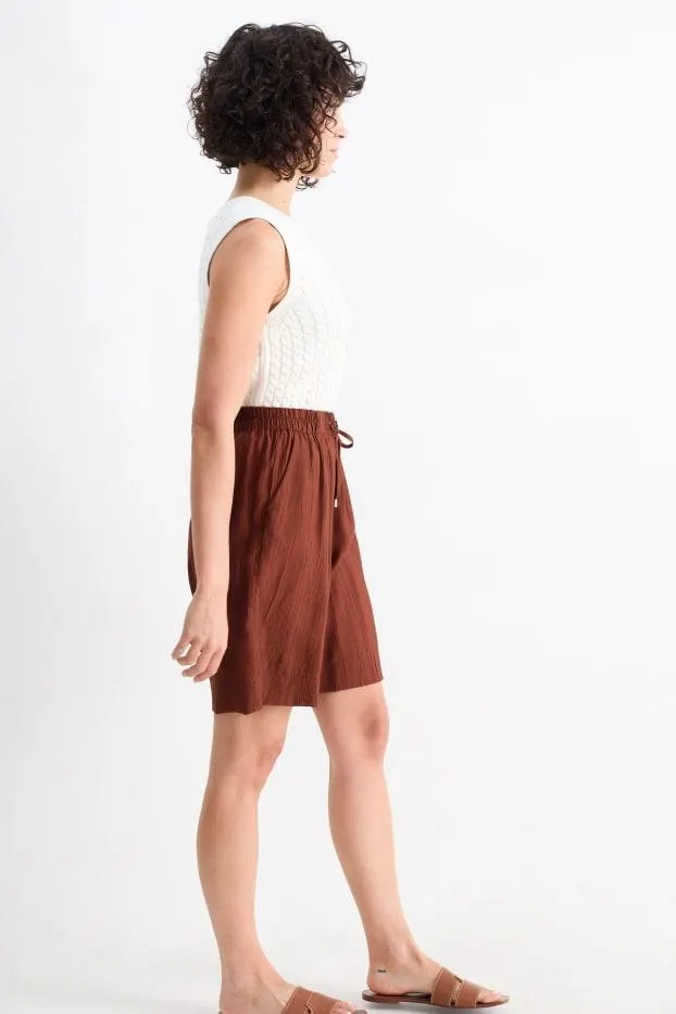 Bermuda shorts - high waist