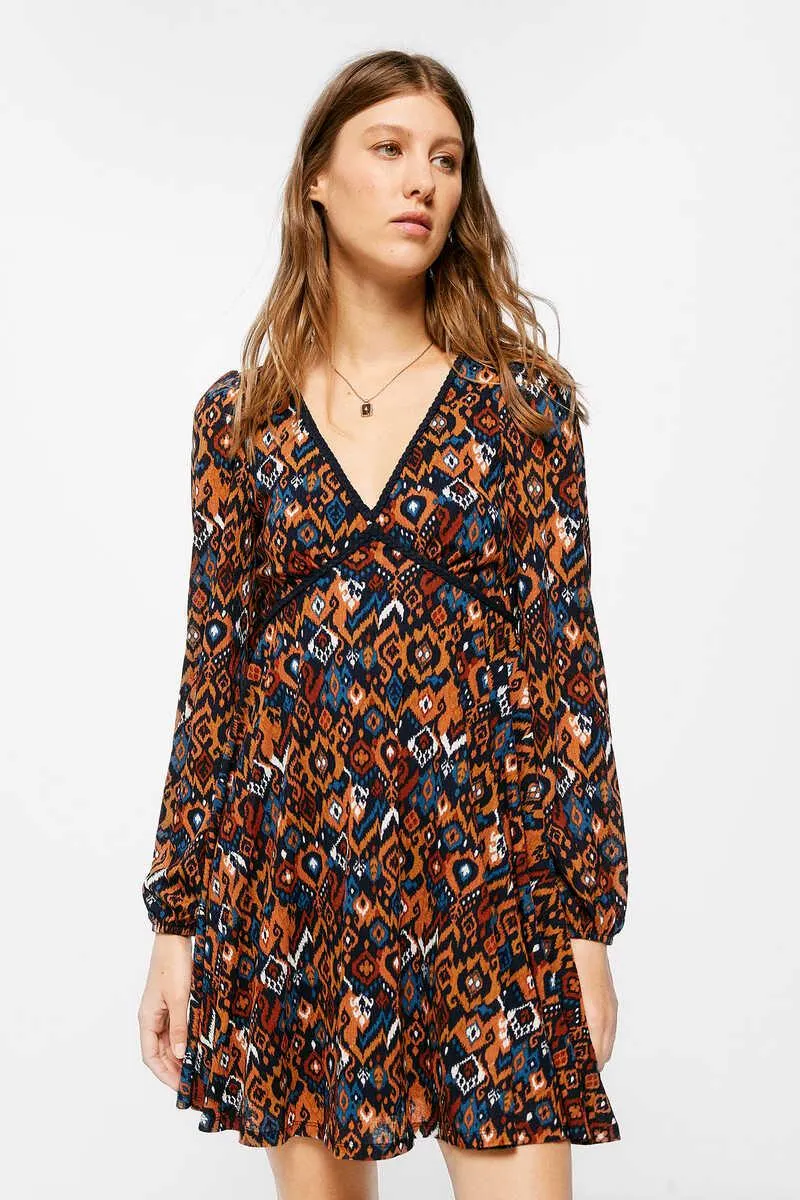 Vestido Corto Estampado Étnico