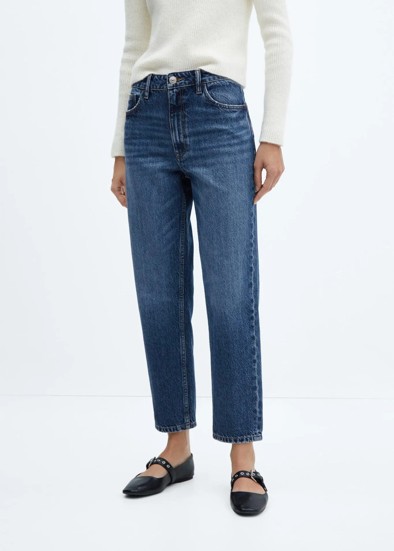 High-waist mom jeans